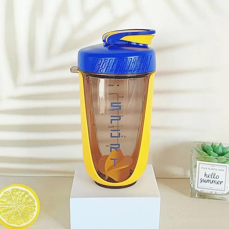 New 590ML protein powder shake cup sports shaking cup office girls portable portable water cup with carry rope