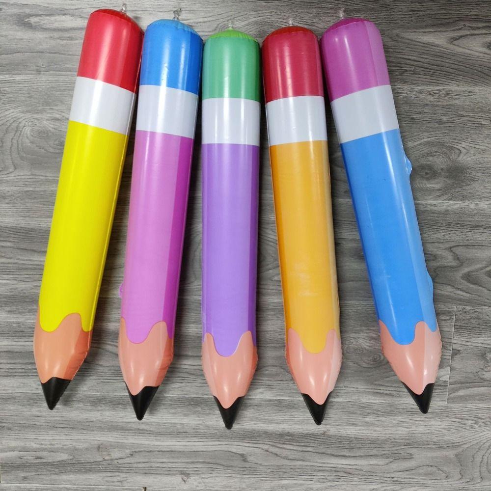 Cartoon-Themen-Designs Riesiger Bleistift Holz-Klassenzimmerdekoration Großer Holzbleistift Schulbüromaterialien Riesiger aufblasbarer Bleistift