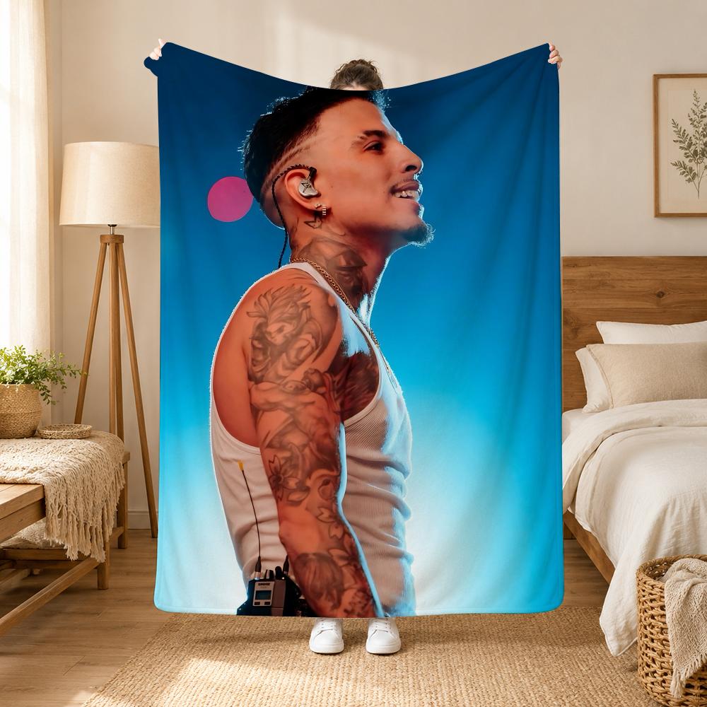 Couverture Flanelle Rauw Alejandro Singer Throw 240G, Convient Pour Canapés, Lits, Bureaux, Couvertures Cadeaux Exquis