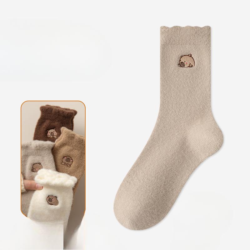 Female Autumn and Winter Thickened Velvet Warm Embroidery Lovely Sleep Tube Socks