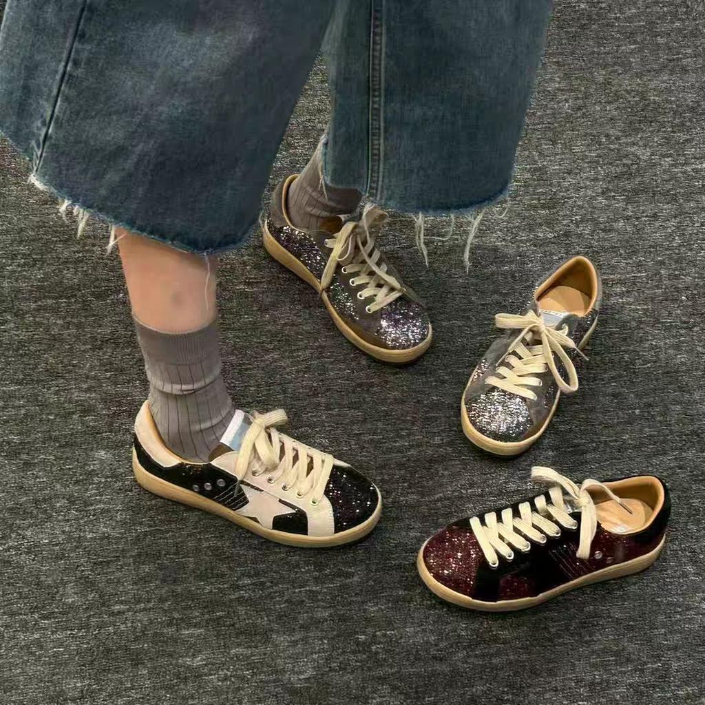 2025 new high version stars old small dirty shoes women's flat white shoes inner height increase couple large size casual shoes