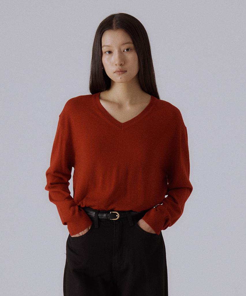 SILN Soma V-Neck Pullover Knit (Red)
