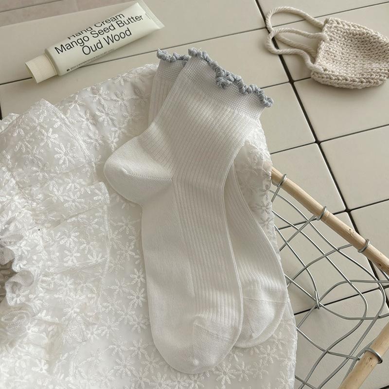Black Ear-trimmed Socks for Women In Autumn, Solid Color Lace Mid-calf Pile Socks, Versatile Stretch Socks