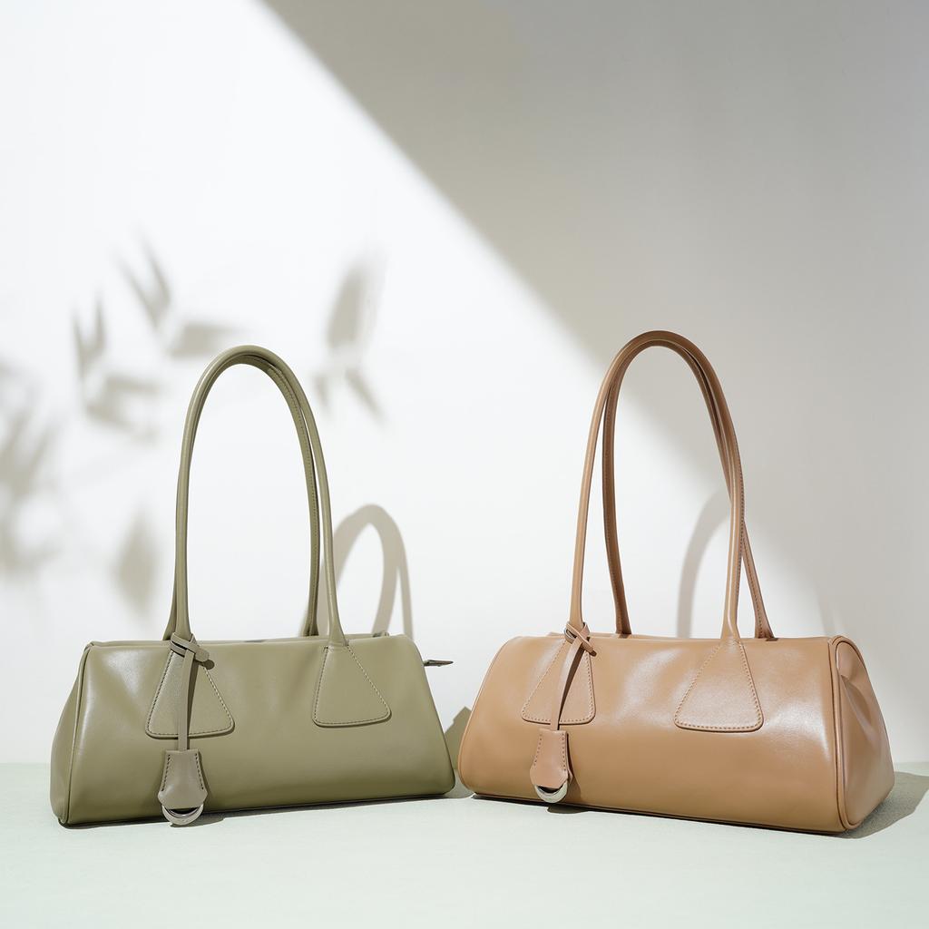 Niche Design Simple Triangle Bag New Leather Fashion Handbag Commuter Shoulder Bag Women