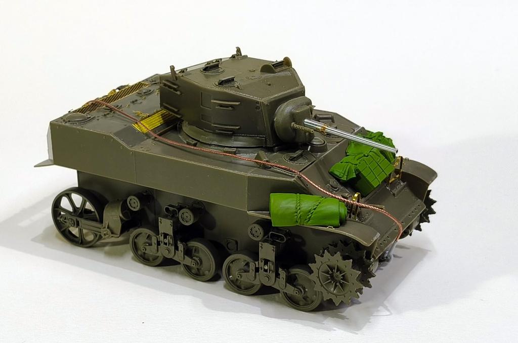 Eureka XXL WWII American M5A1 Stuart Light Tank Upgrade Set AFV Plastic Model Parts 1/35 (Early Model) (for Club) ER-3584 (Military)