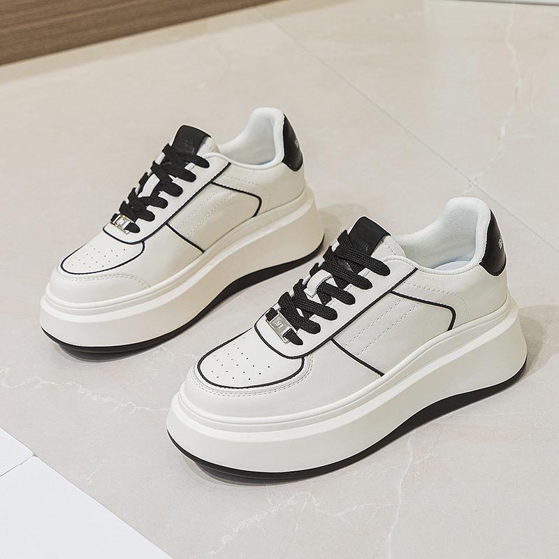 

Leather little white shoes women s spring new board shoes women s fashion versatile platform girls casual sports shoes 40 чорний