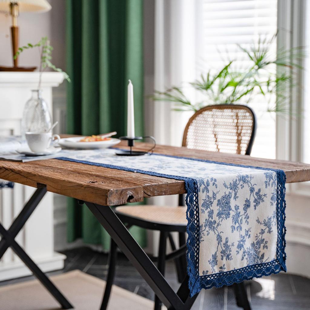 BEPAN Table Runner Printed Countryside Navy Blue Lace Blue and White Porcelain Table Tea Flag Dining Flag Long Strip