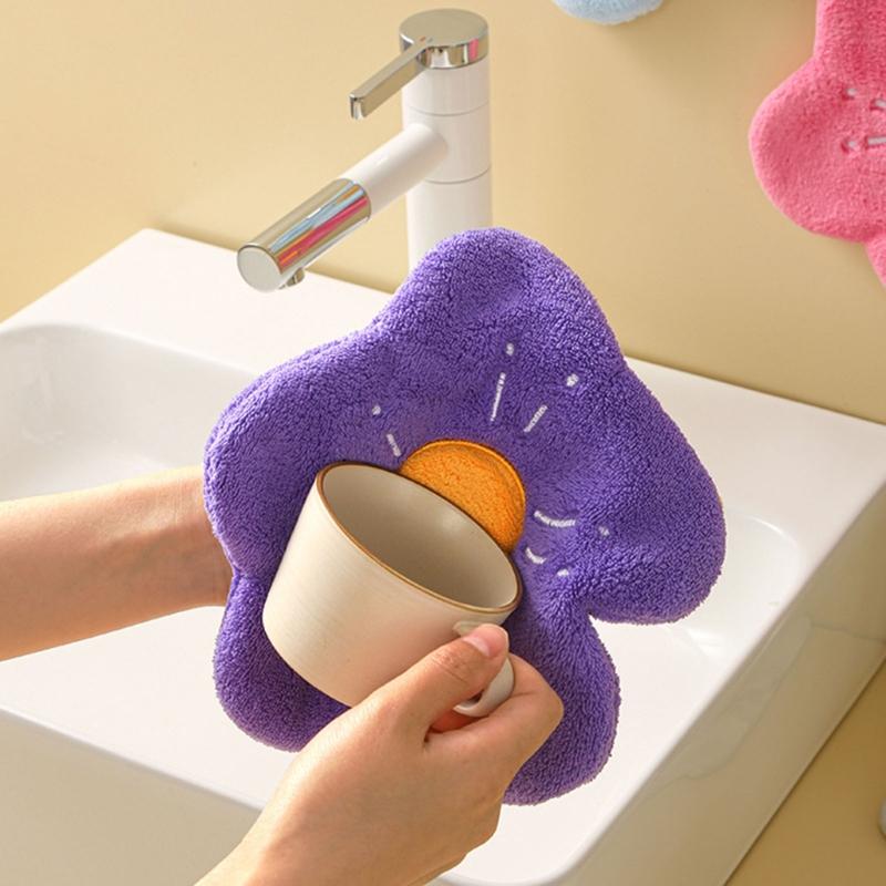 Quick-Dry Hand Towel Coral Fleece Wipe Handkerchief Kitchen Bathroom Absorbent Dishcloth Flower Shape Cleaning Cloth