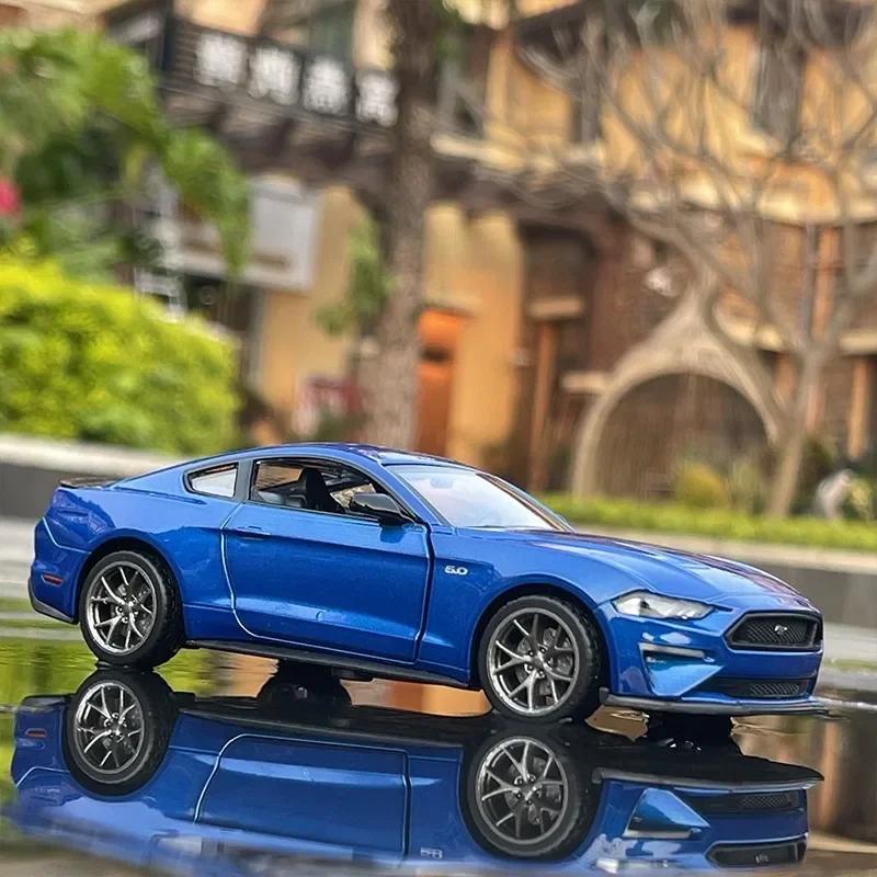 AHYU6 1:34 Ford Mustang GT 2018 Muscle Car Alloy Car Die Cast Toy Car Model Sound and Light Toy Collectibles Birthday gift