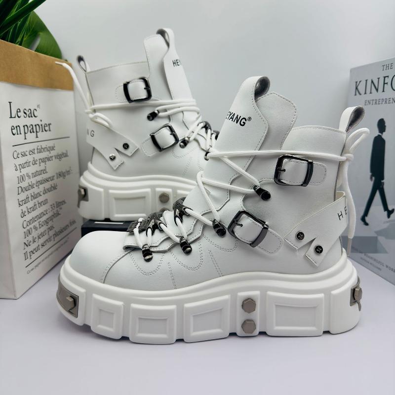 Men's Boots Fashion Design Metal Decoration Rivet Leather Boots High Street Hip Hop Dance Punk Motorcycle Men Boots Botas Hombre