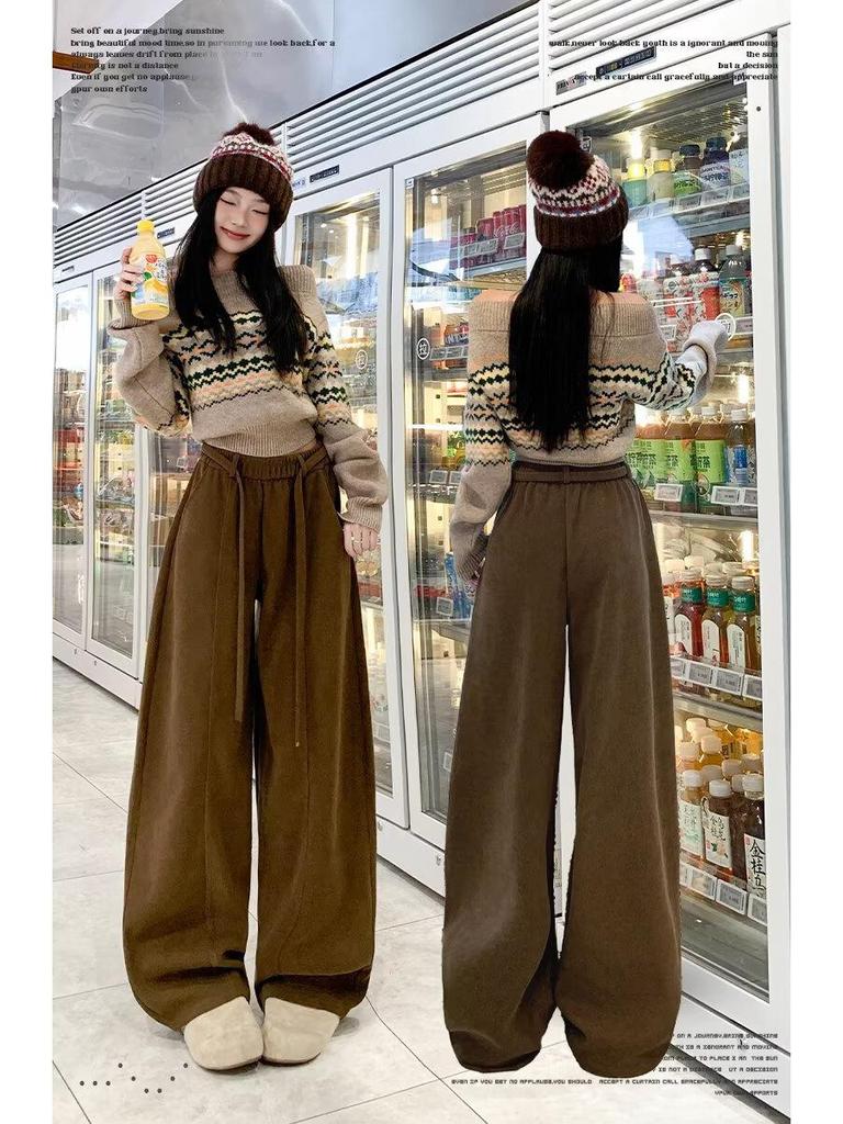 European Velvet Loose Casual Wide-Leg Pants - Women's Trendy Korean Style, Lightweight Drapey Trousers for Spring/Summer.