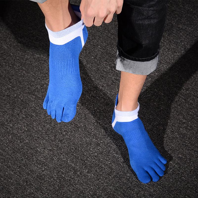 Comfortable And Breathable Men'S Sports 5 Finger Socks Ideal For Football, Running, Basketball And Fitne