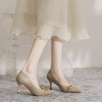 Metallschließe 7cm hohe Absätze Damen neue Leder spitze Zehenpartie flacher Ausschnitt Stiletto Single Shoes nicht müde Füße Damenschuhe