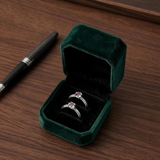 Velvet Jewelry Box, Dark Green Suede Flip Cover Hard Case, Scratch-Proof Shock-Proof Organizer, Jewelry Storage Box for Travel