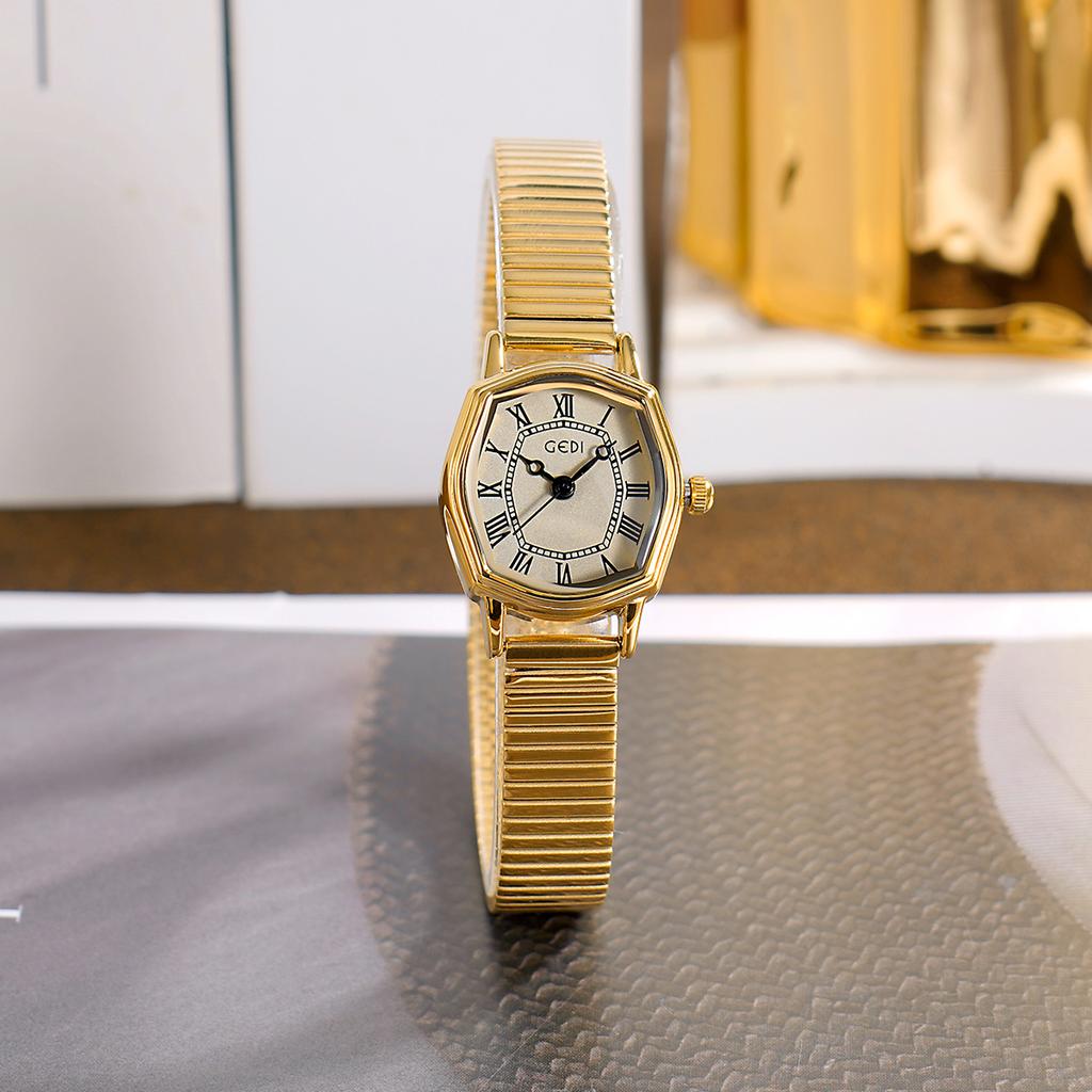 Simple Retro Wine Barrel Roman Women'S Watch Niche High Value Temperament Gold Quartz Watch Women'S Waterproof Watch