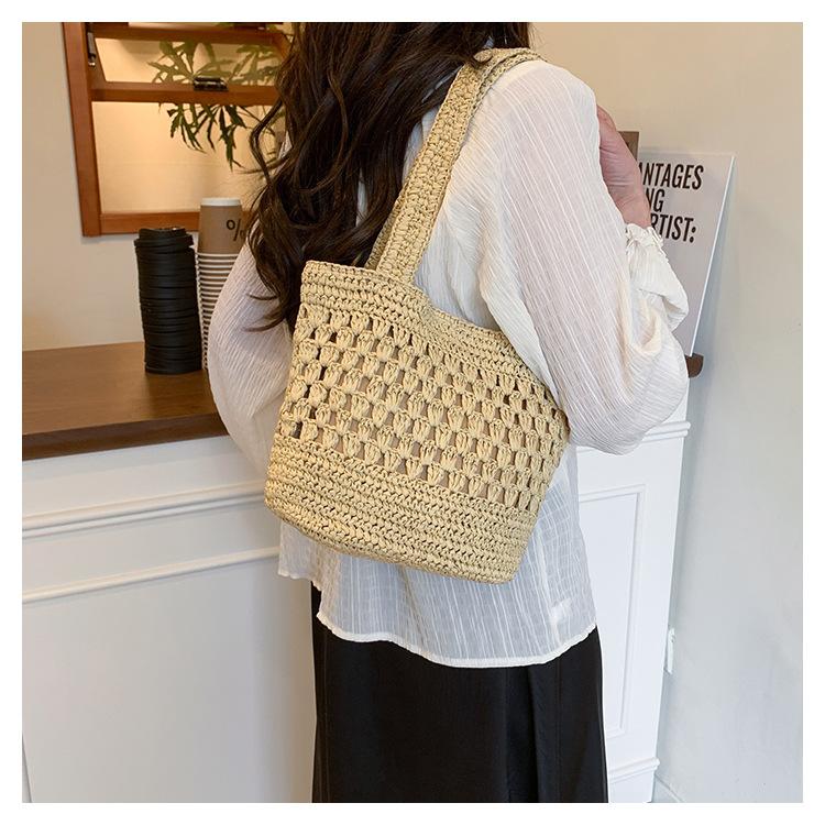 Large Capacity Straw Woven Tote Bag New Straw Bag Handmade Hollow Woven Bag Shoulder Fashion Tote Bag Vacation Beach Bag Women