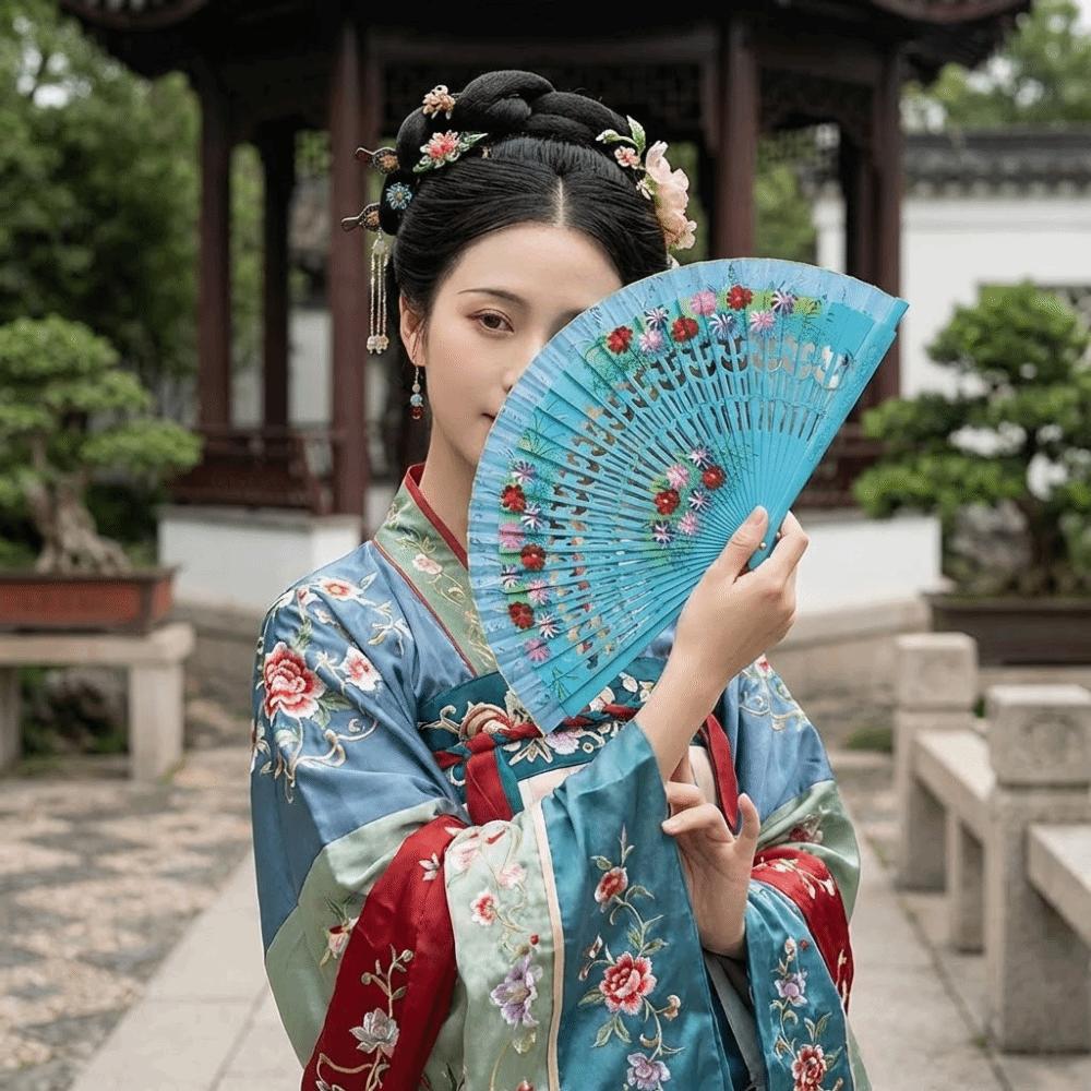 Hand Crafted Hand-painted Fan Colorful Spanish Wood Fan Chinese Style Fan  Photography Prop