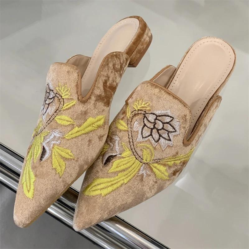 Fashion Eilyken Summer Embroidery Pointed Toe Slippers Women Fashion Low Heels Casual Party Mules Shoes Zapatos De Mujer