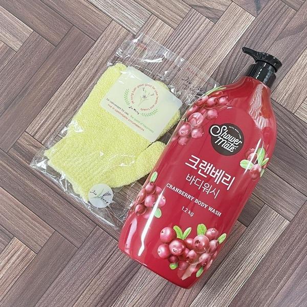 Shower Mate Cranberry Body Wash 1.2kg Free Shower Glove O (WCE8CEC)