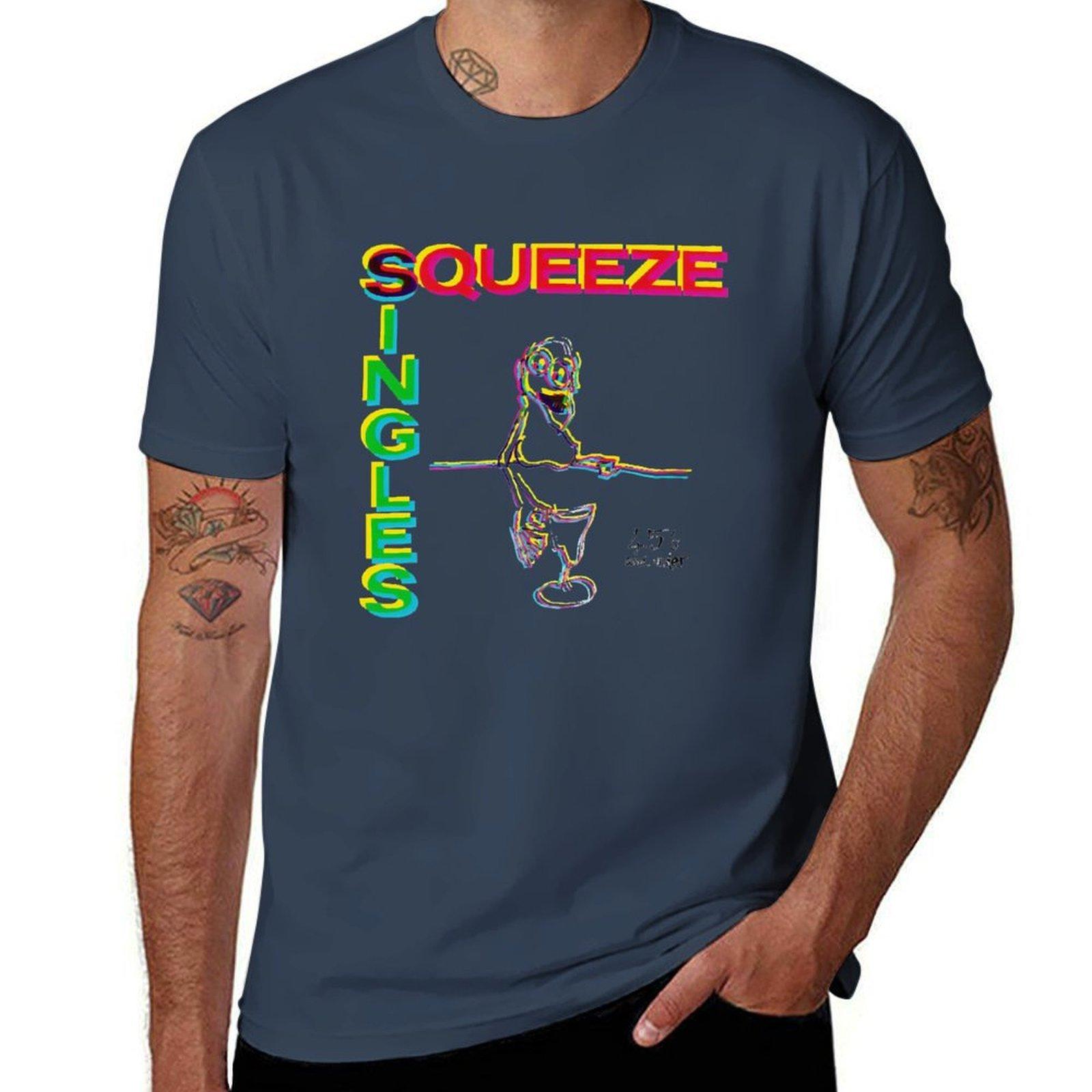 Squeeze Band Tshirt Christmas Theme Tee Top S