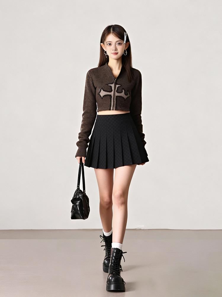 2025 Autumn/Winter Retro High-Waist Plaid Pleated Skirt