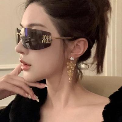 Zhang Yuanying Stijl Dames Miu Miu Y2K Randloze Eendelige Zonnebril