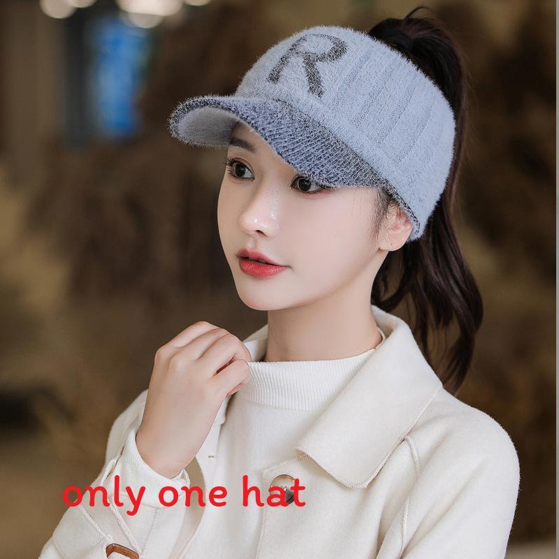 

Korean Style Letter Knit Beanie With Warm Breathable Fabric For Winter Casual Wear сірий колір