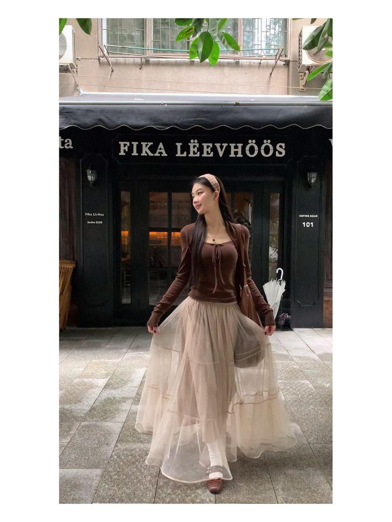 Women's Slim Fit Solid Color Long-Sleeve T-Shirt - Stylish Autumn Casual Top