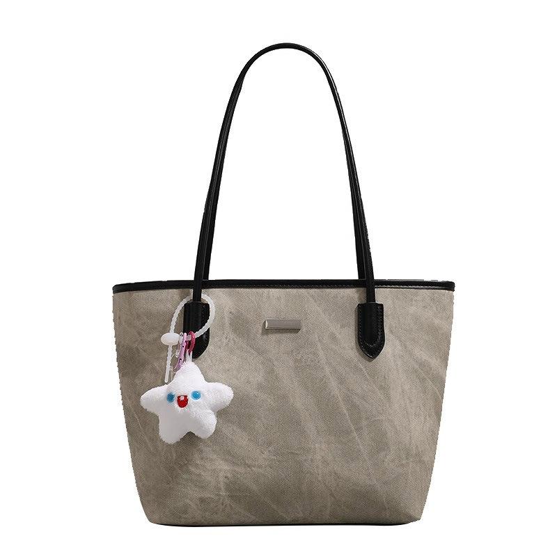 Customized simple commuter tote bag for women 2025 new trendy large-capacity bento bag, student underarm tote bag in class
