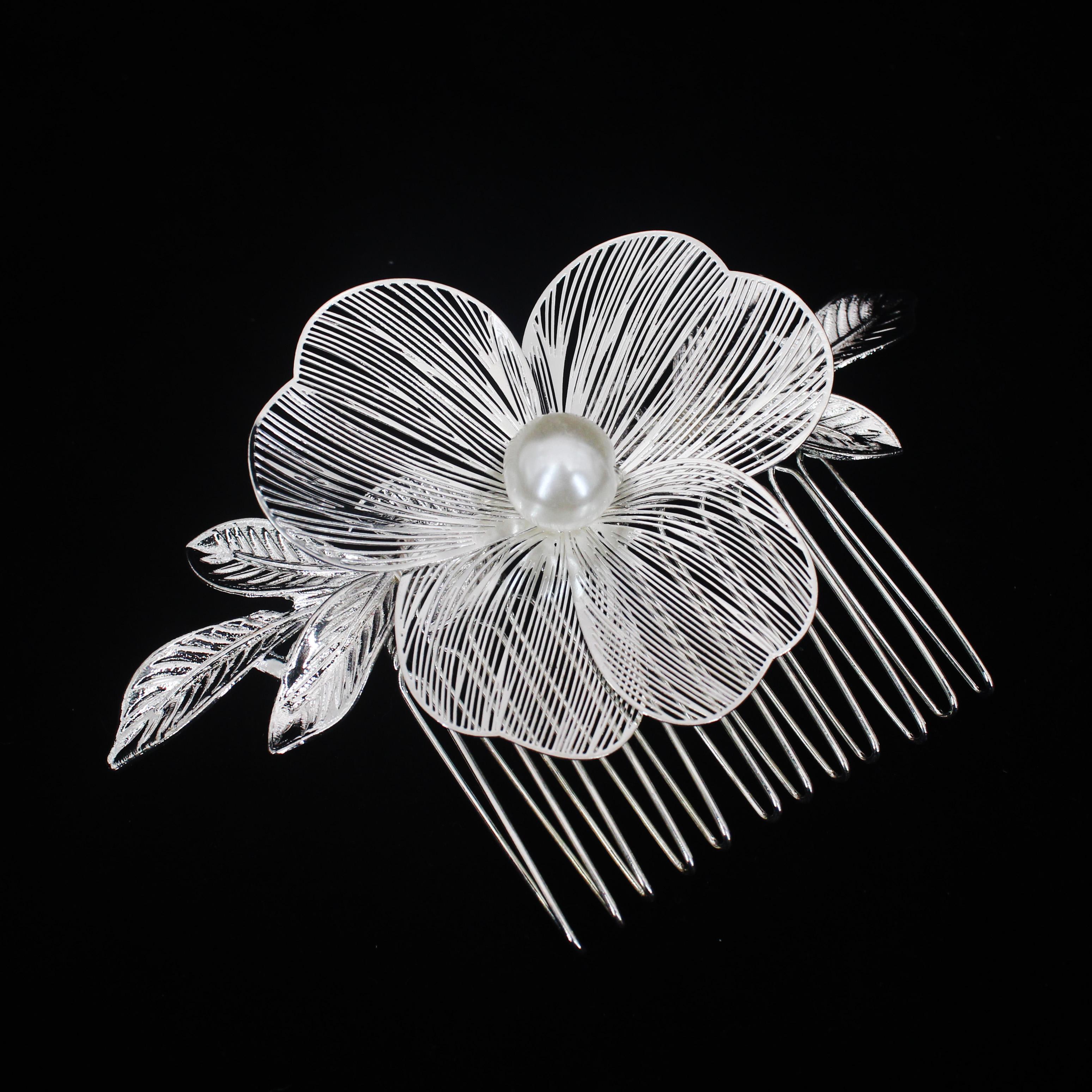 

2 шт. Свадебное украшение для головы Ручной работы Цветок Жемчуг Заколки-гребни для волос Свадебная укладка Ювелирные изделия Мода Вставной гребень Аксессуары для волос Подарки