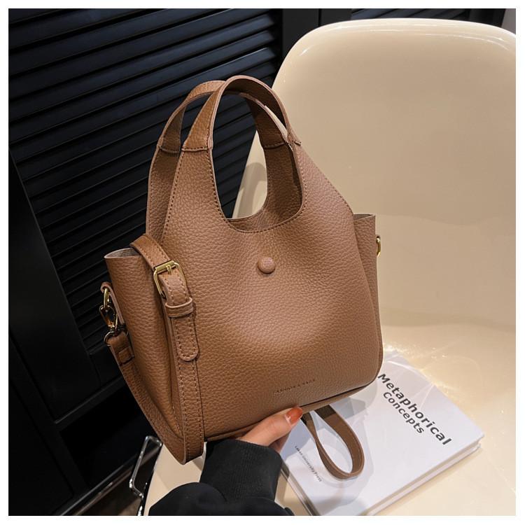 Chic Women's Spring Summer 2023 New Fashion Shoulder Bag Casual Handbag