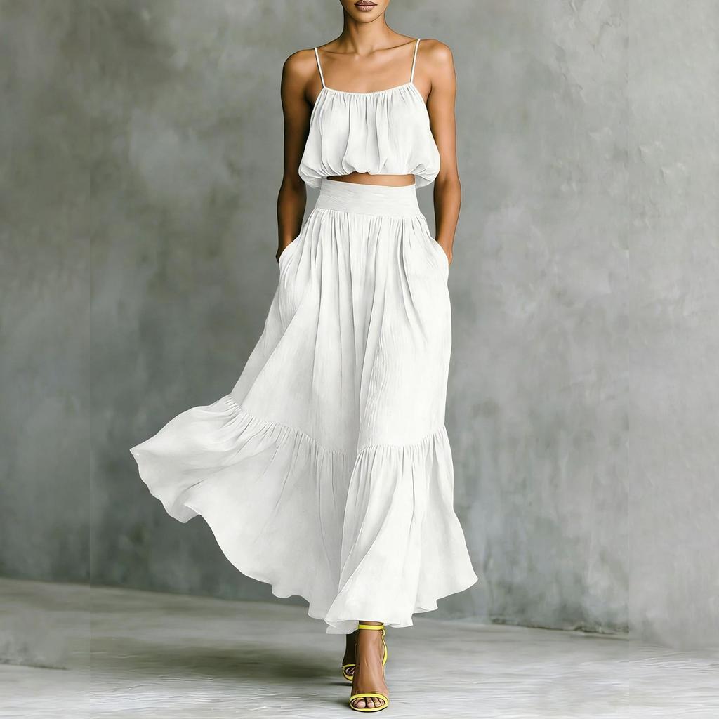 Completo due pezzi da donna con top senza schiena e gonna a bretelle