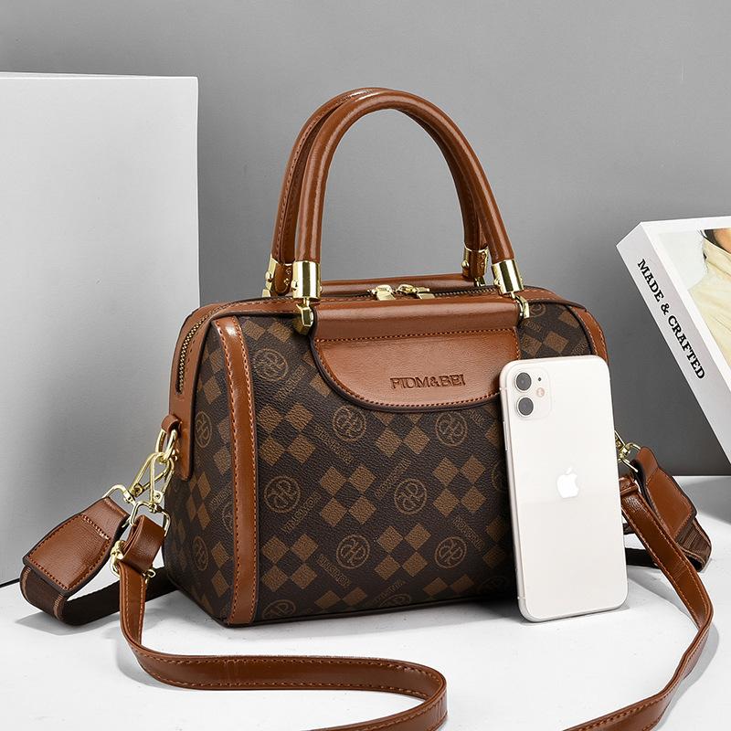 2025 Ny Stor Kapasitet Boston Dameveske Mote Håndholdt En Skulder Skrå Kryss Puteveske Dame