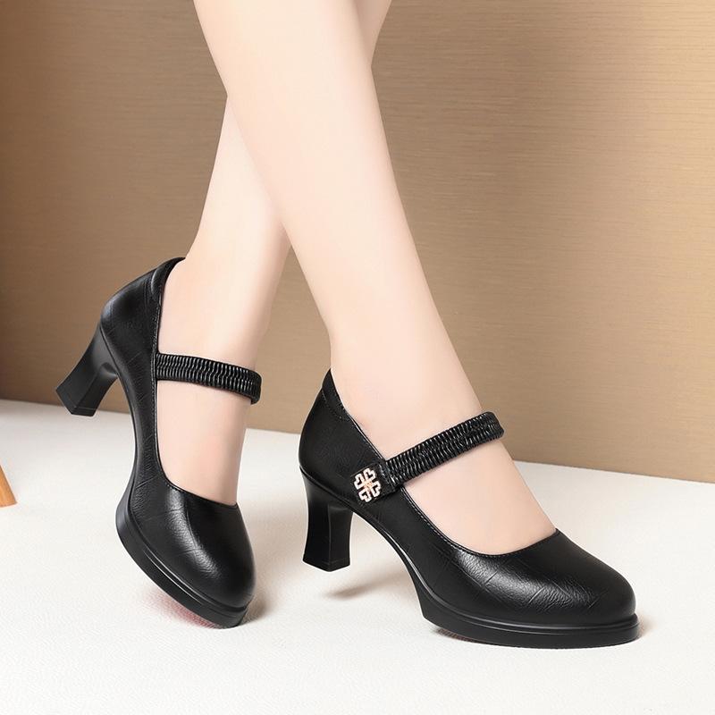 Cheongsam show high heels black model catwalk show thick heel waterproof table one-word buckle shallow mouth women's shoes