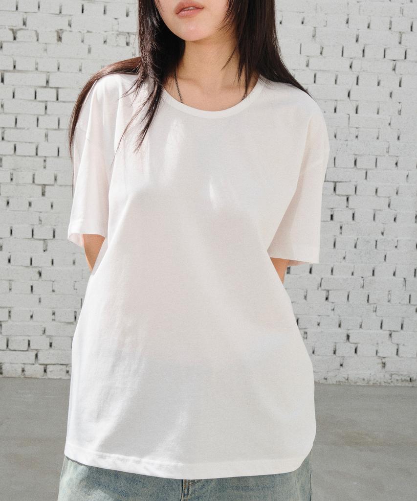 Daibeuin Uniform U Neck T-Shirts (White)