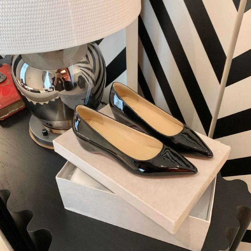 

Shoes 3.5cm inner height increase pointed tip shallow mouth flat sole single shoes women s commuter shoes summer 34 чорний