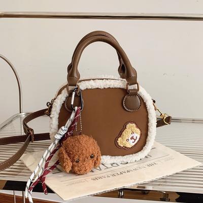 Trendy Plush Shoulder Bag Autumn and Winter New Lamb Wool Messenger Small Square Bag Casual Versatile Portable Women's Bag
