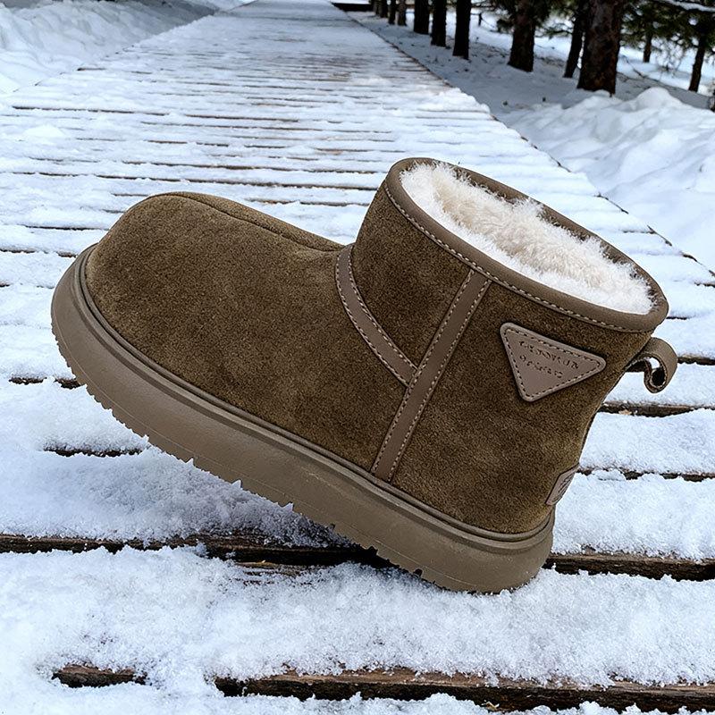 Outdoor velvet and thicker 2025 new winter warm thick-soled snow boots women's big head short boots Northeast cotton shoes