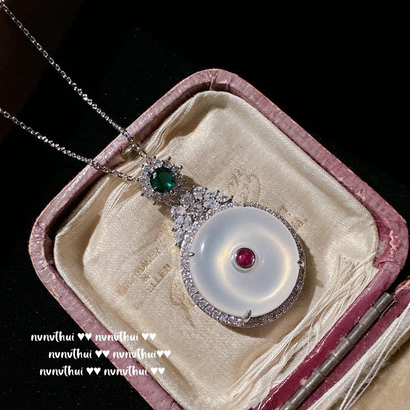 Lychee Frozen White Chalcedony Safety Buckle Necklace, Watery, Plated With 18K Gold And Jade Plate Sugar Cube Zircon Ring Earrings