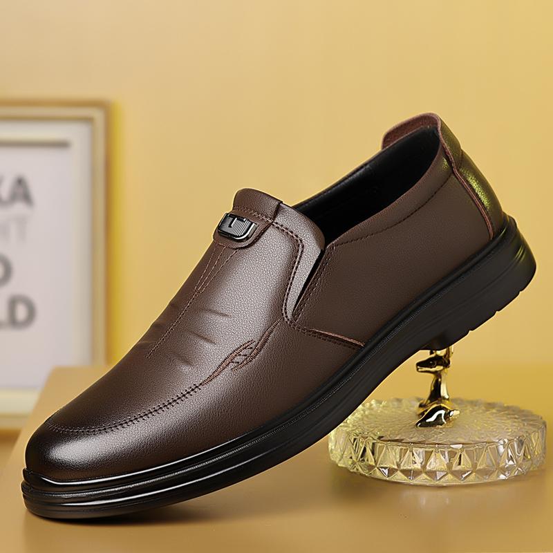 Fashion Business Leather Men Casual Shoes Formal Dress Mens Loafers Moccasins Breathable Slip on Male Boat Shoes Comfy Driving Footwear