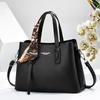 2026 new Women's Business Handbag Fashionable Large Capacity Shoulder Crossbody Bag for Middle-Aged Mothers Commuting PU Leather