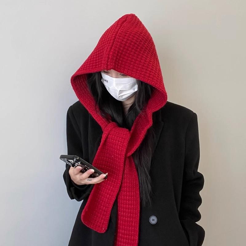 Autumn and winter dual-purpose hooded shawl hat scarf integrated women's two-piece set solid color warm scarf wool knitted hat