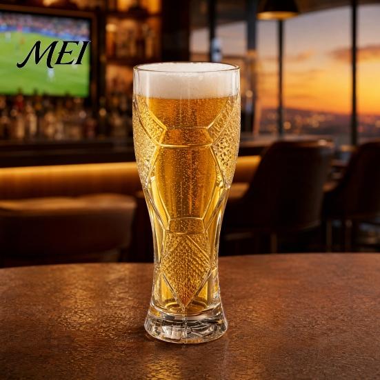 Waist Tight Beer Glass Football Glass, 300ml/450ml Capacity Transparent Craft Mug for Home Bar, Soccer Tumbler Sports Fans