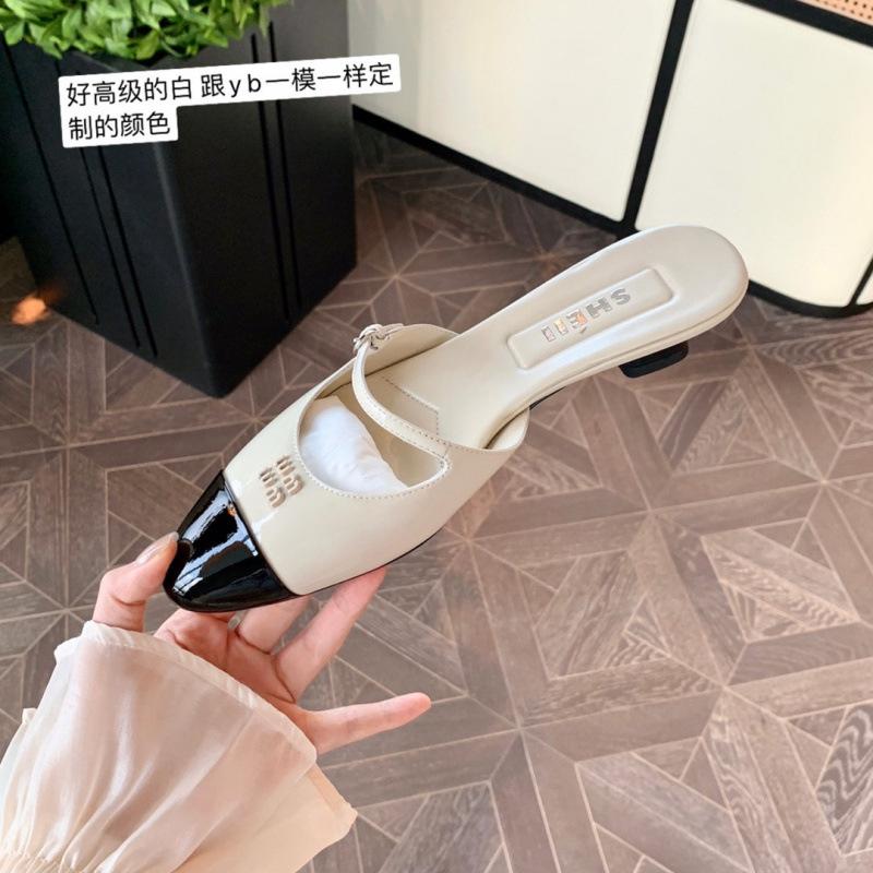 

Color matching word with bag head low heel slippers women s sandals outside 40