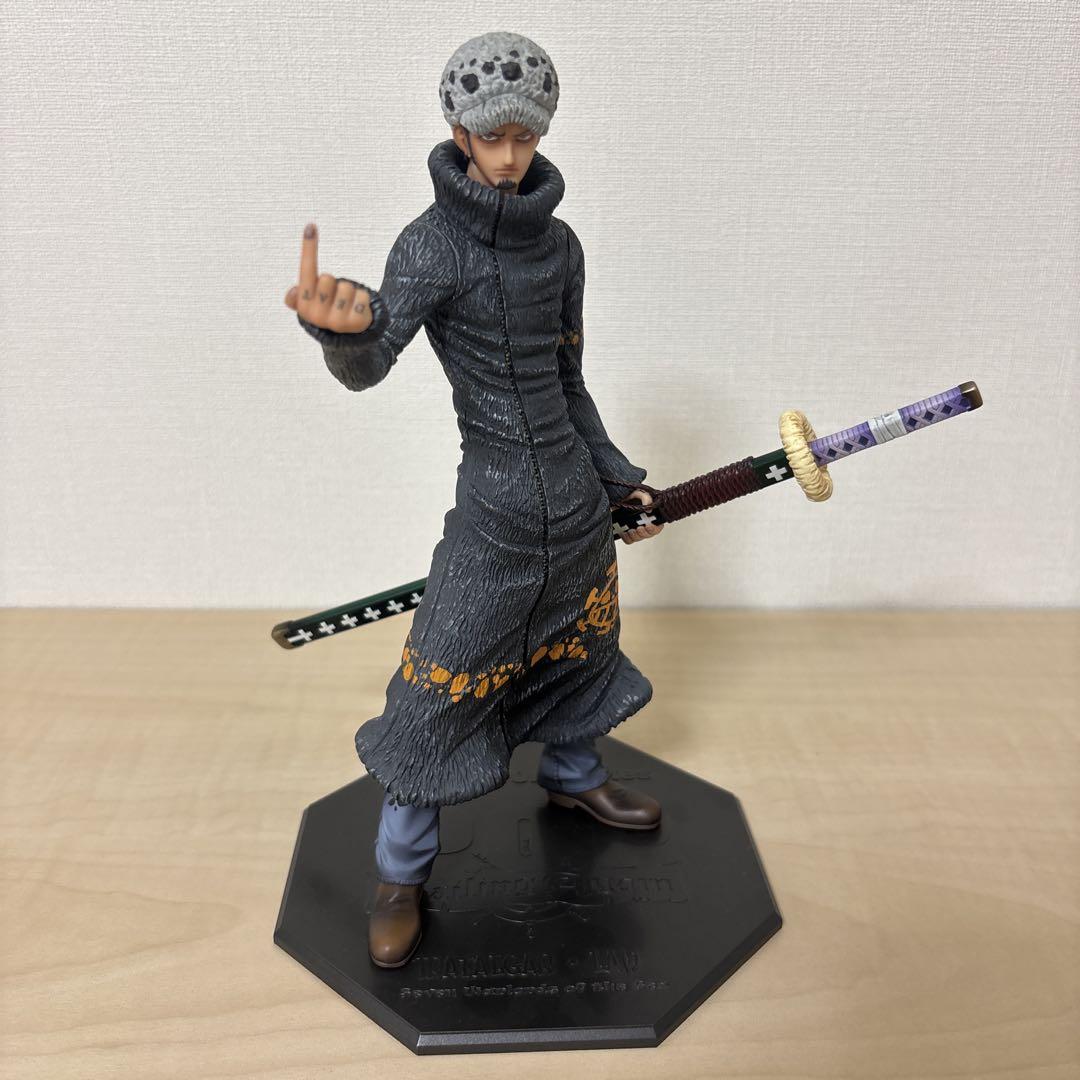 

[Б/У] One Piece POP SA Трафальгар Ло Мегахаус