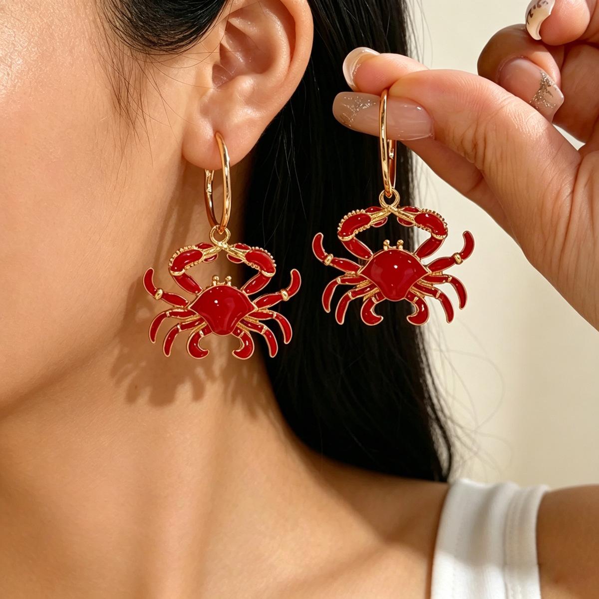 Niche Ocean Wind Crab Drip Oil Exaggerated Geometric Earrings European Personality All-Match Vacation Ladies Daily Pierced Jewelry Bulk Supply