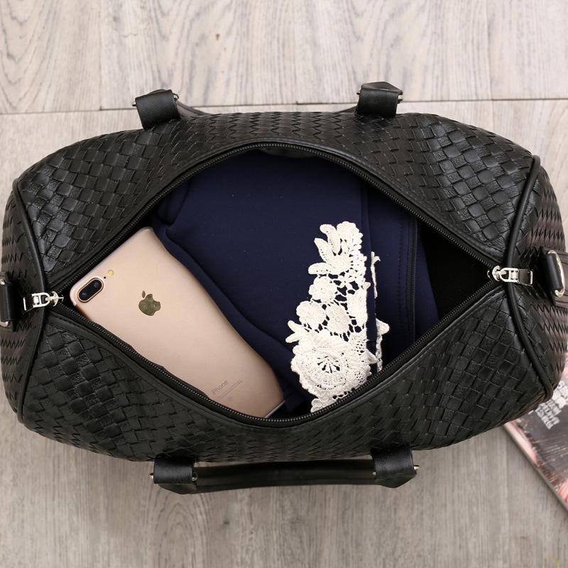 Unisex Waterproof Travel Duffel Bag – Perfect for Short or Long Trips, Gym, and Boarding