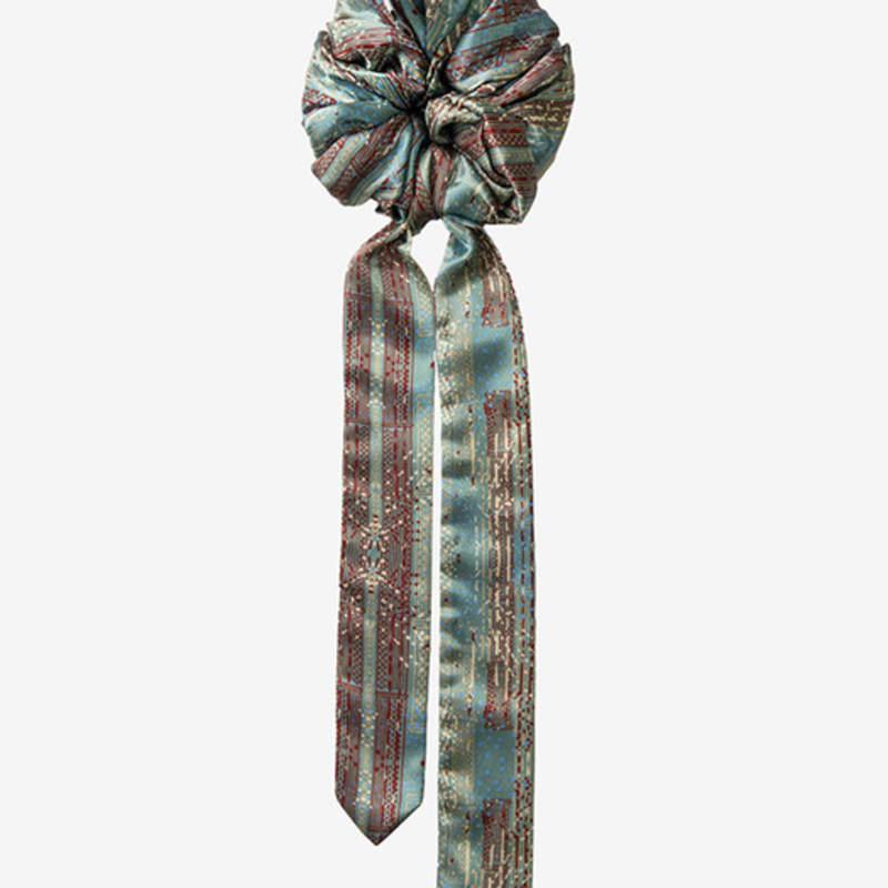 

OUWR DAENG-GI SCRUNCHIE : P13-1 SMOKE GREEN