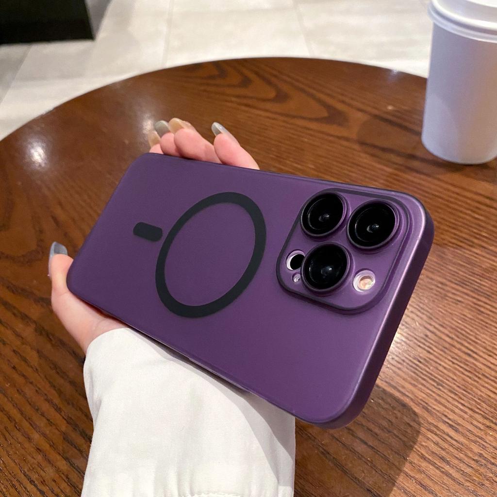 Ultra-thin Ice Fog Magnetic Suction Full-inclusive PC Case Suitable for IPhone 16 Mobile Phone Case 15 Apple 11PROMAX Protective Case 14