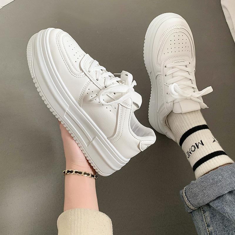 

Platform muffin shoes in the autumn of 22 years, new casual sports board shoes ins tide increases height 35 белый
